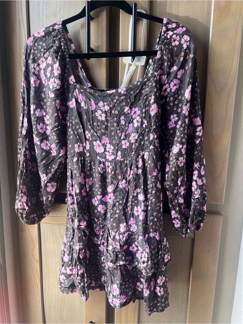 Square-Neck Floral Puff-Sleeve Tunic Top in Brown with Pink Flowers Size Small
